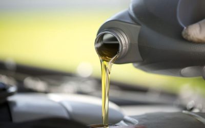 Waktu Yang Tepat Untuk Ganti Oli Mobil?