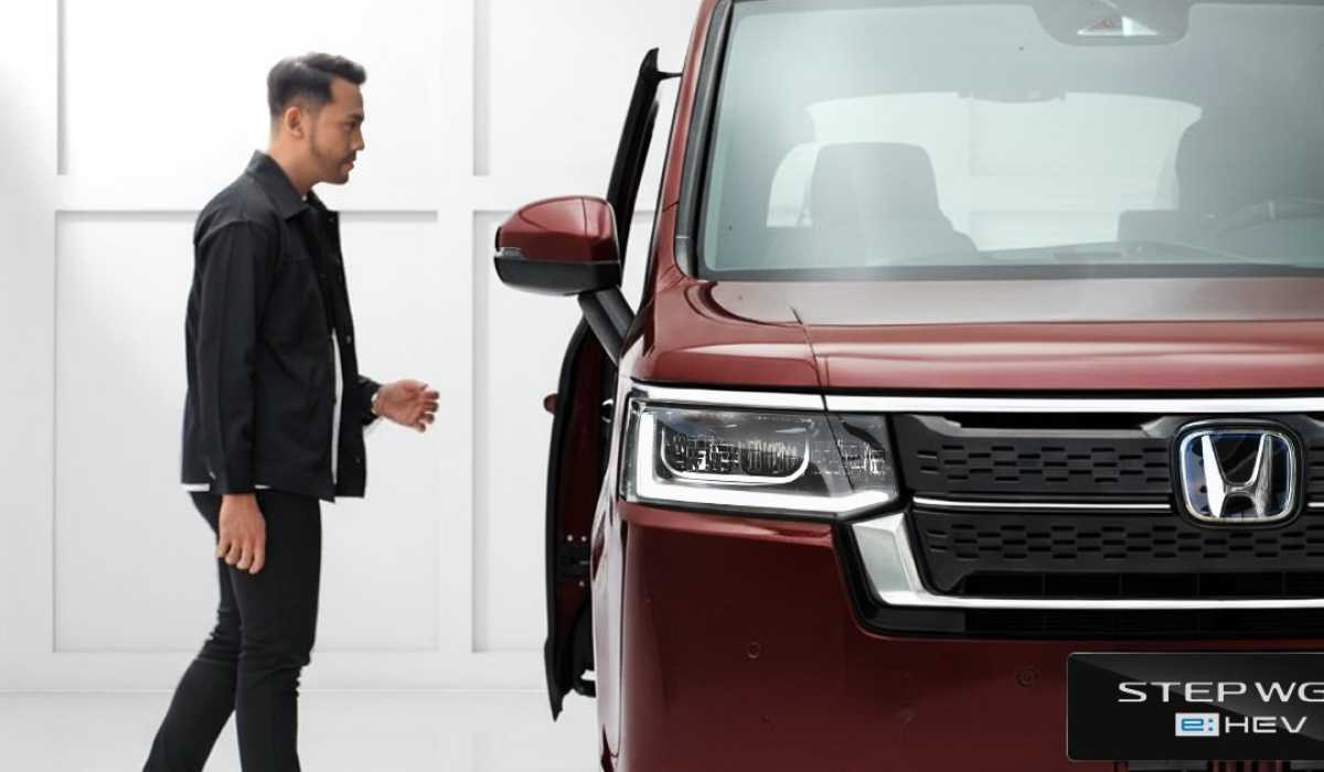 Honda Blog Des 4 Kaca Mobil Bergelombang? Jangan Panik! Kenali Tanda-tandanya & Raih Kejelasan Jalan Bersama Honda Bintang Madiun!