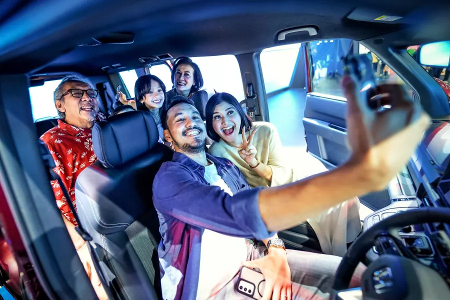 Honda STEP WGN e:HEV Resmi Meluncur di GIIAS 2025: Saatnya Menjelajahi Masa Depan Bersama Honda Bintang Madiun